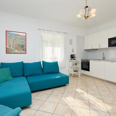 Apartment Ahava Garden