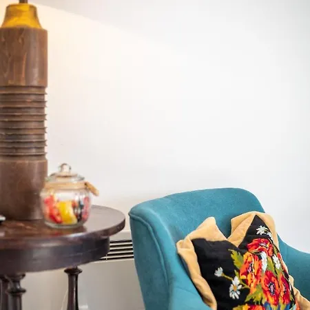 Ahava Garden Apartment