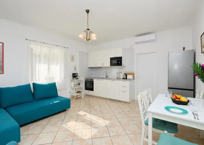 Ahava Garden Apartman