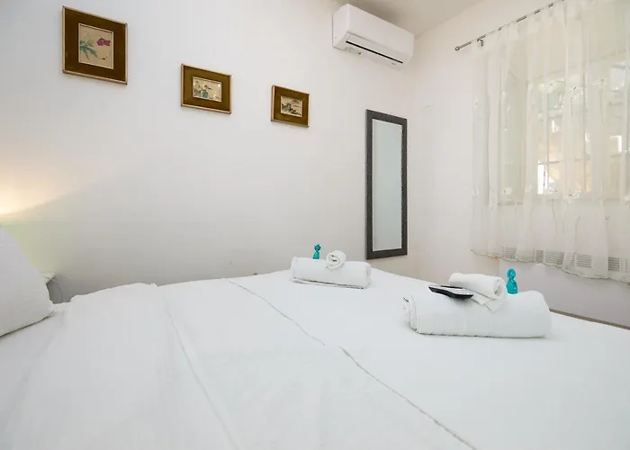 Apartman Ahava Garden *