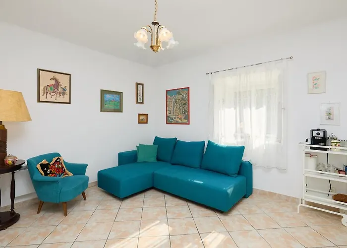 Ahava Garden Apartman